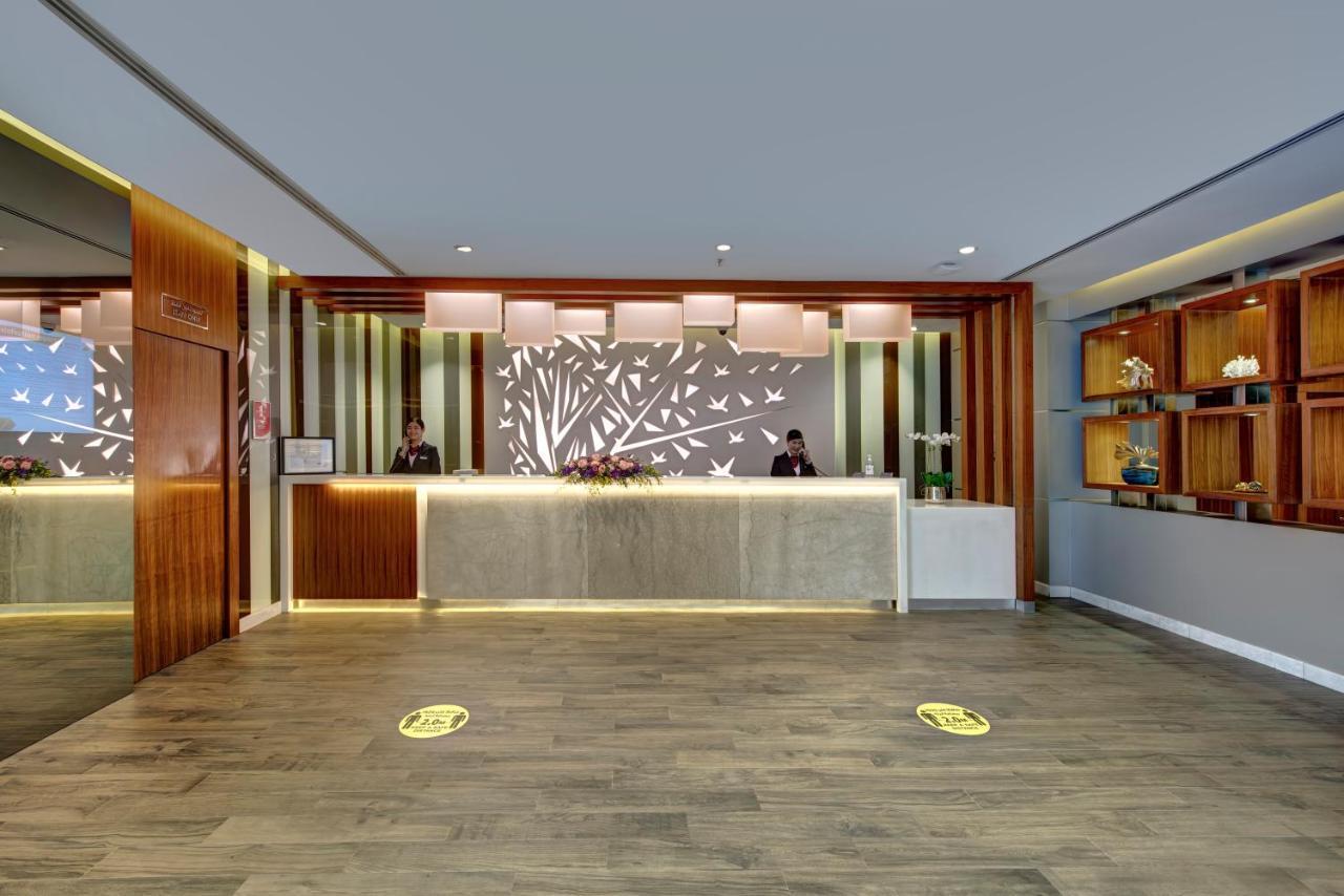Hotel Howard Johnson Plaza By Wyndham Deira Dubai