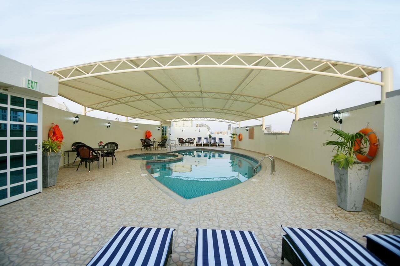 Aparthotel Dream Llc 3*