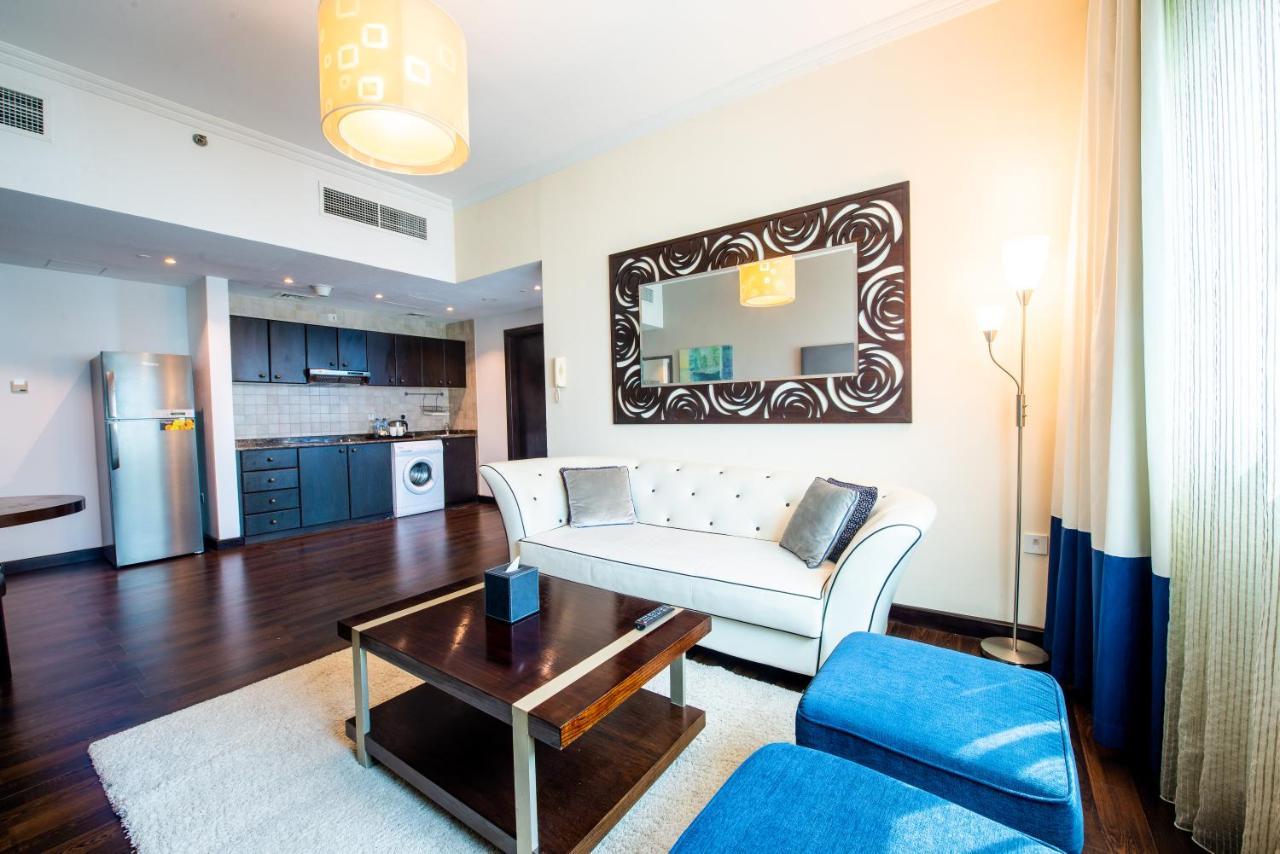 First Aparthotel 4*