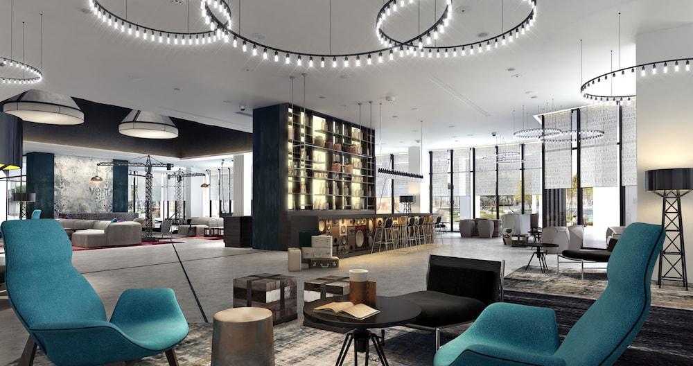 Canopy By Hilton Al Seef Hotel 4*