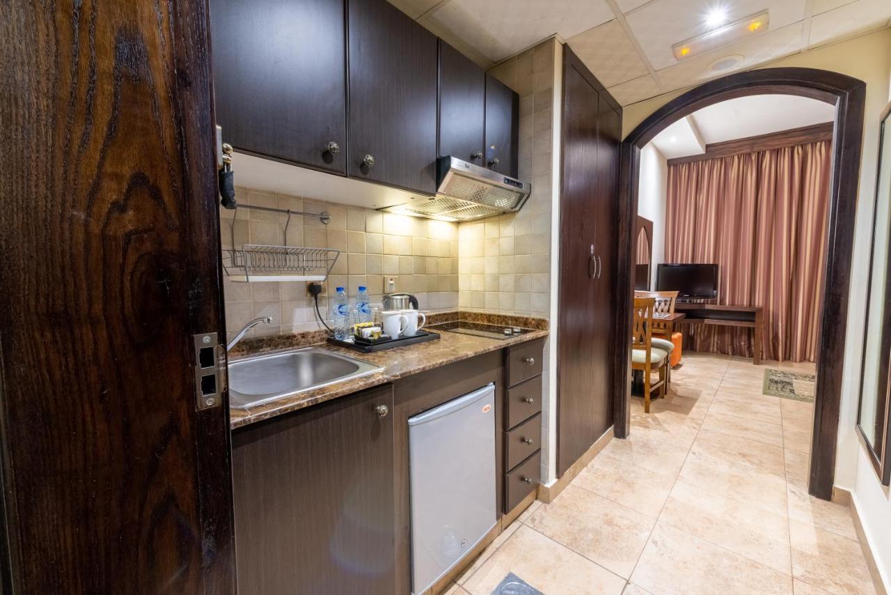 First Aparthotel 4*