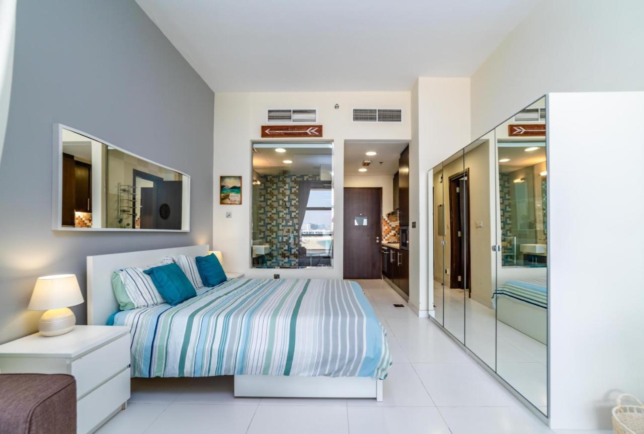 Club Vista Mare, Free Riva Club Access Apartment *