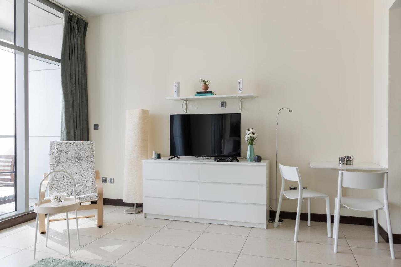 Higuests - Cozy Studio With Panoramic Views On The Lake * Dubai