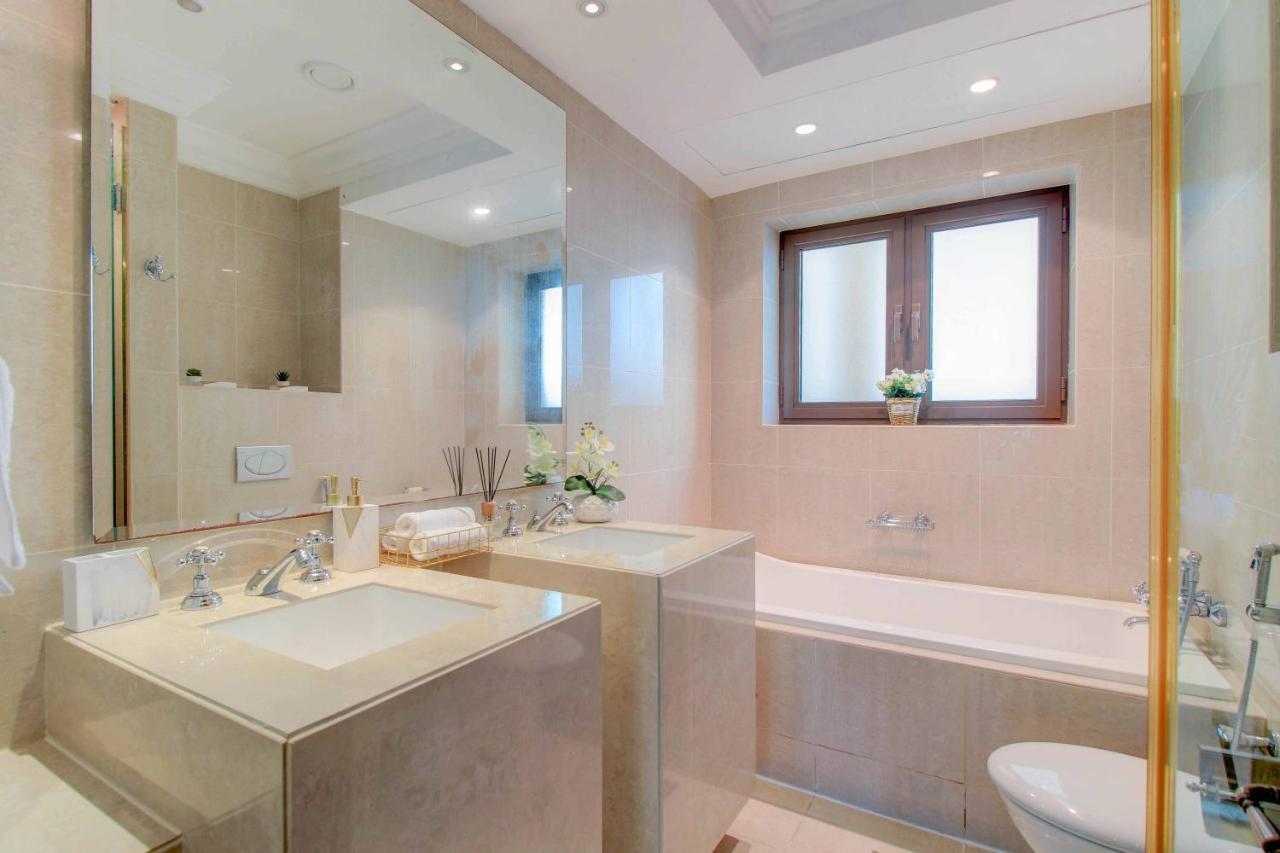 Durrani Homes - Souk Al Bahar Luxury Living With Burj & Fountain Views Dubai