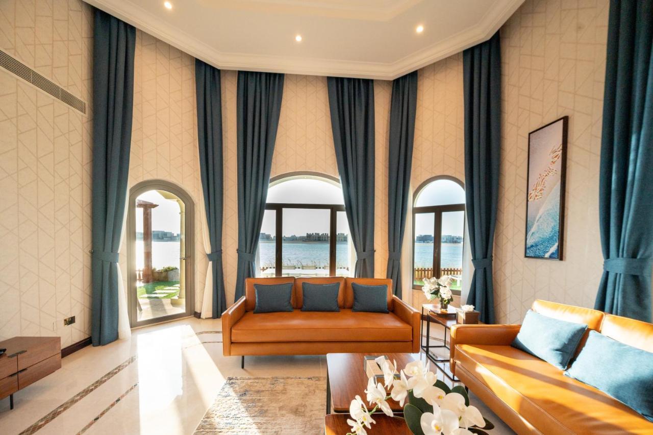 The S Holiday Homes - Luxurious 5 Bedrooms At Palm Jumeirah With Private Swimming Pool And Private Beach Access * Dubai