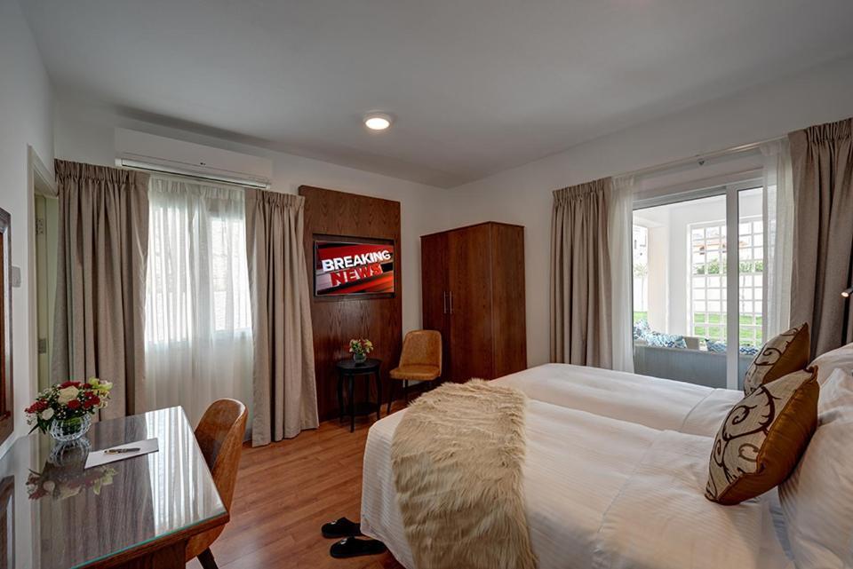 J5 Four Bedroom In Al Wasl For Families Only *