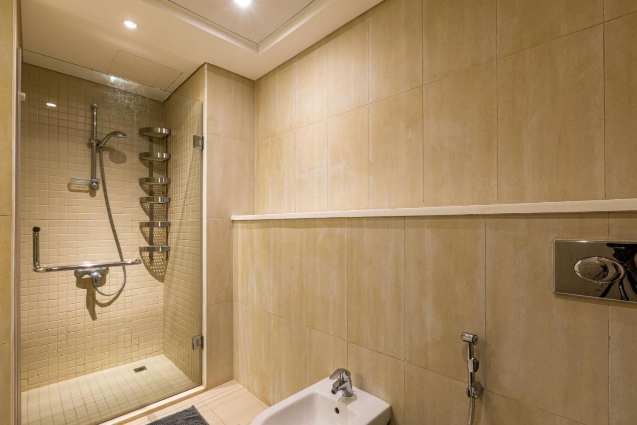 Daire Fam Living - Al Bateen Residences - Sea View *