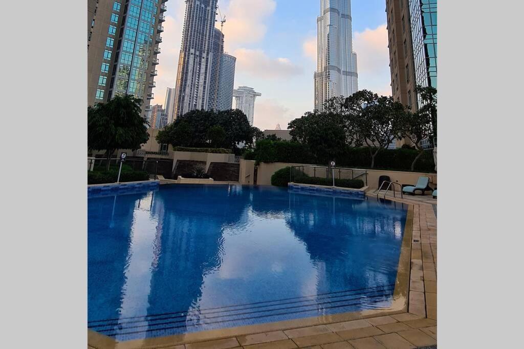 Daire First Class 3br With Full Burj Khalifa View Dubai