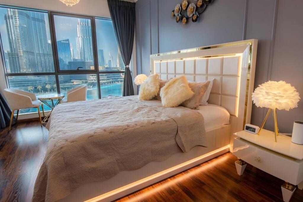 First Class 3br With Full Burj Khalifa View Daire Dubai