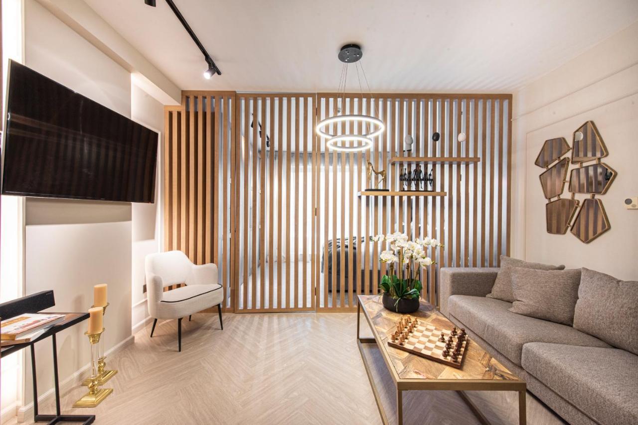Nasma Luxury - Boulevard Tower Dubai