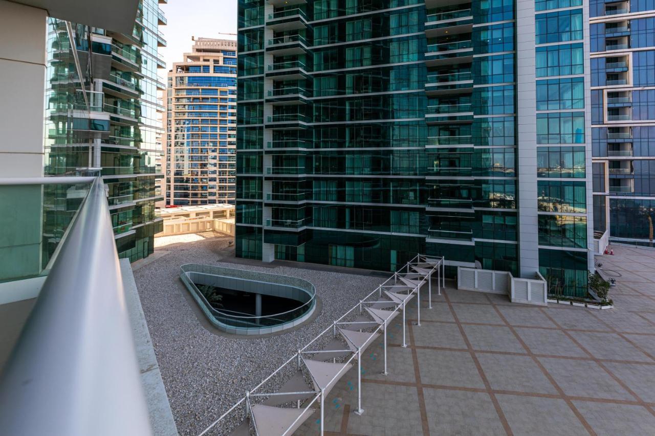 Daire Fam Living - Al Bateen Residences - Sea View *