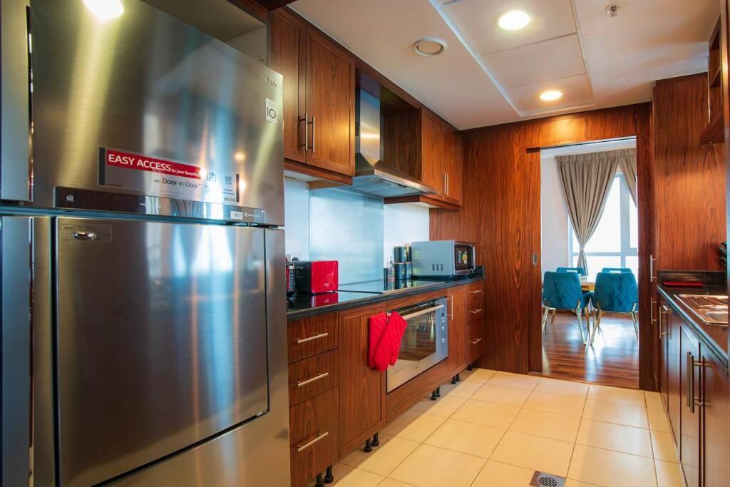 Daire First Class 3br With Full Burj Khalifa View