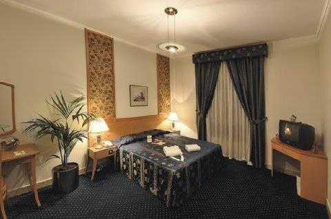 Al Bustan Centre &