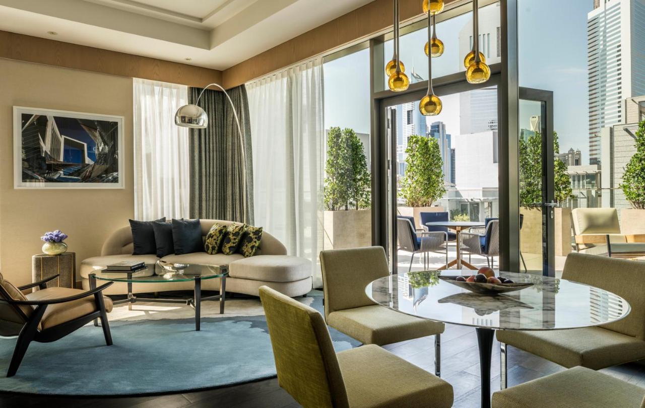 Four Seasons International Financial Centre Hotel