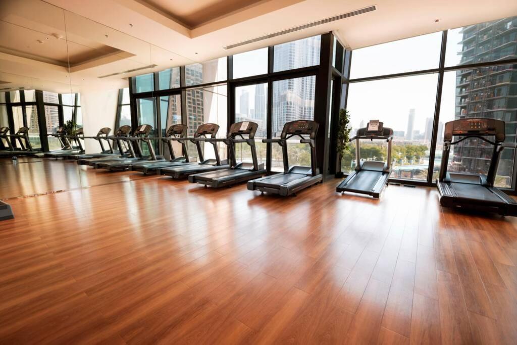First Class 3br With Full Burj Khalifa And Fountain View * Dubai