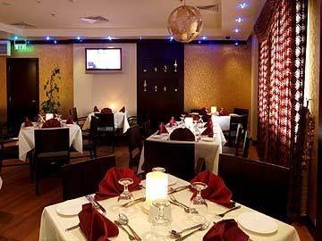 Champs Elysees Otel