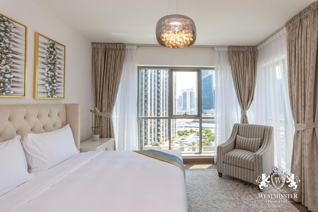Westminster Boulevard - Burj Khalifa *