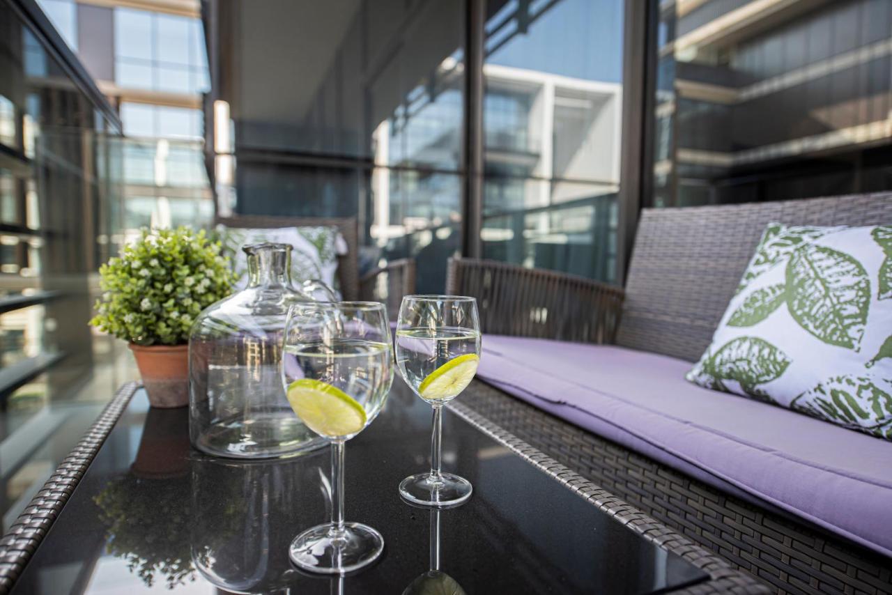 Nasma Luxury Stays - Walk *