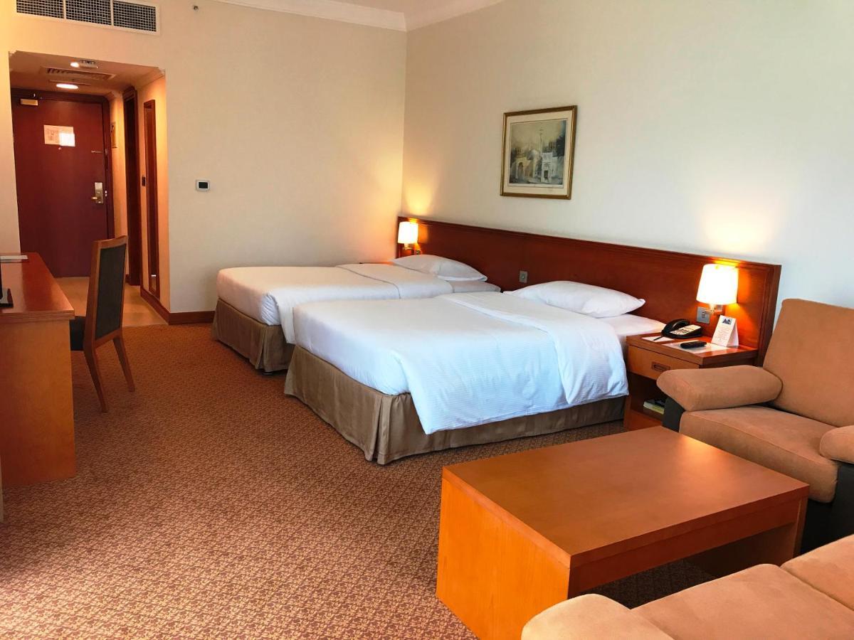 Hotel Copthorne Airport