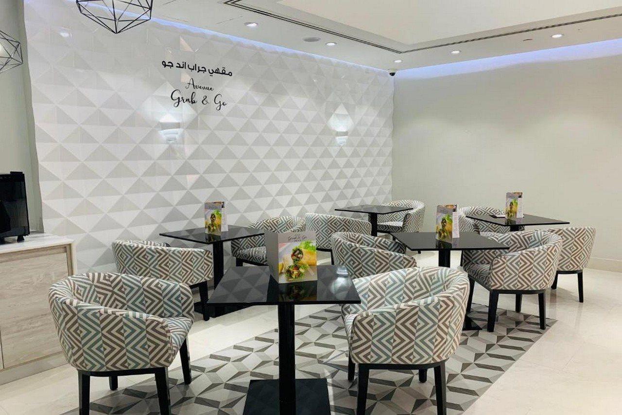 Avenue Hotel