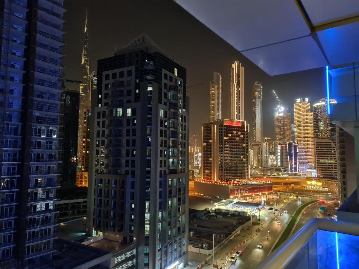 Oskena - Waterfront Downtown Dubai