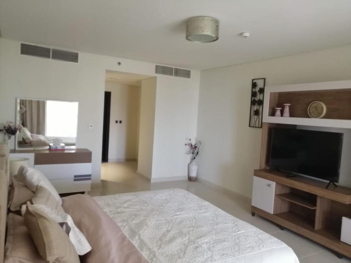 Apartment 2 Bedroom In Palm Jumeirah Crescent Balqis Direct Beach Access Dubai