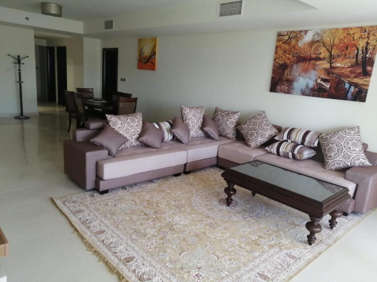 2 Bedroom In Palm Jumeirah Crescent Balqis Direct Beach Access Dubai