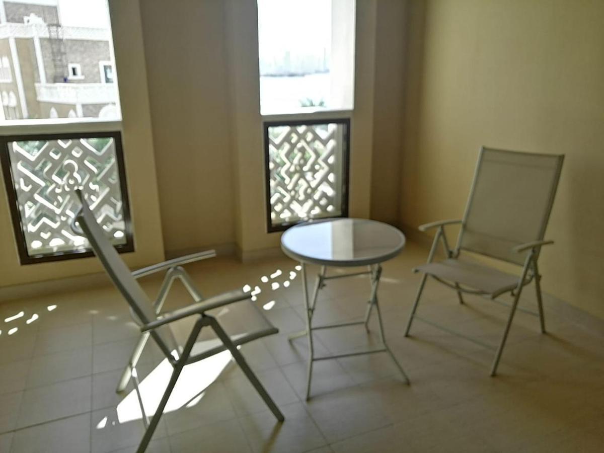 2 Bedroom In Palm Jumeirah Crescent Balqis Direct Beach Access Apartment