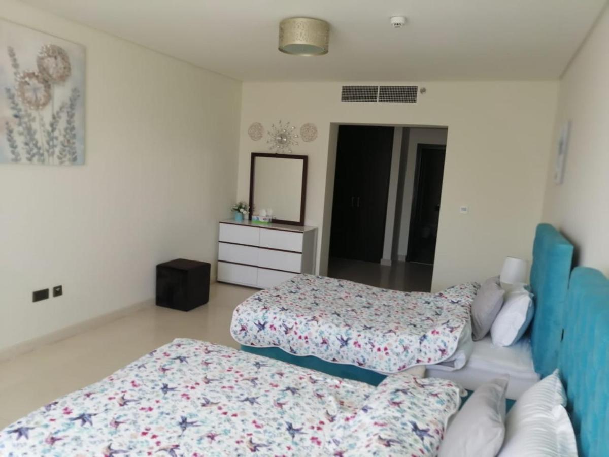 Apartment 2 Bedroom In Palm Jumeirah Crescent Balqis Direct Beach Access Dubai