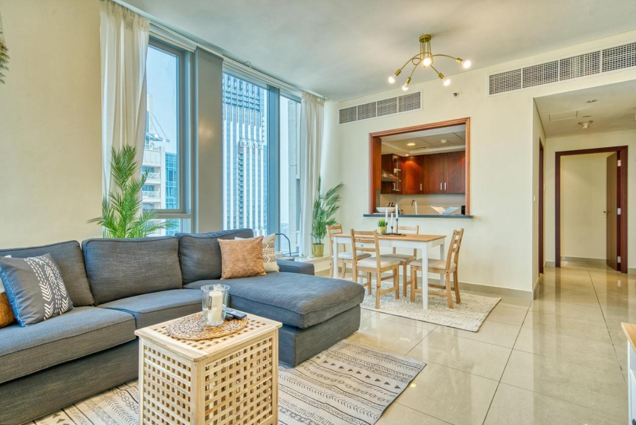 Daire Monty Holiday - Cozy Penthouse With Burj Khalifa And Fountain View Dubai