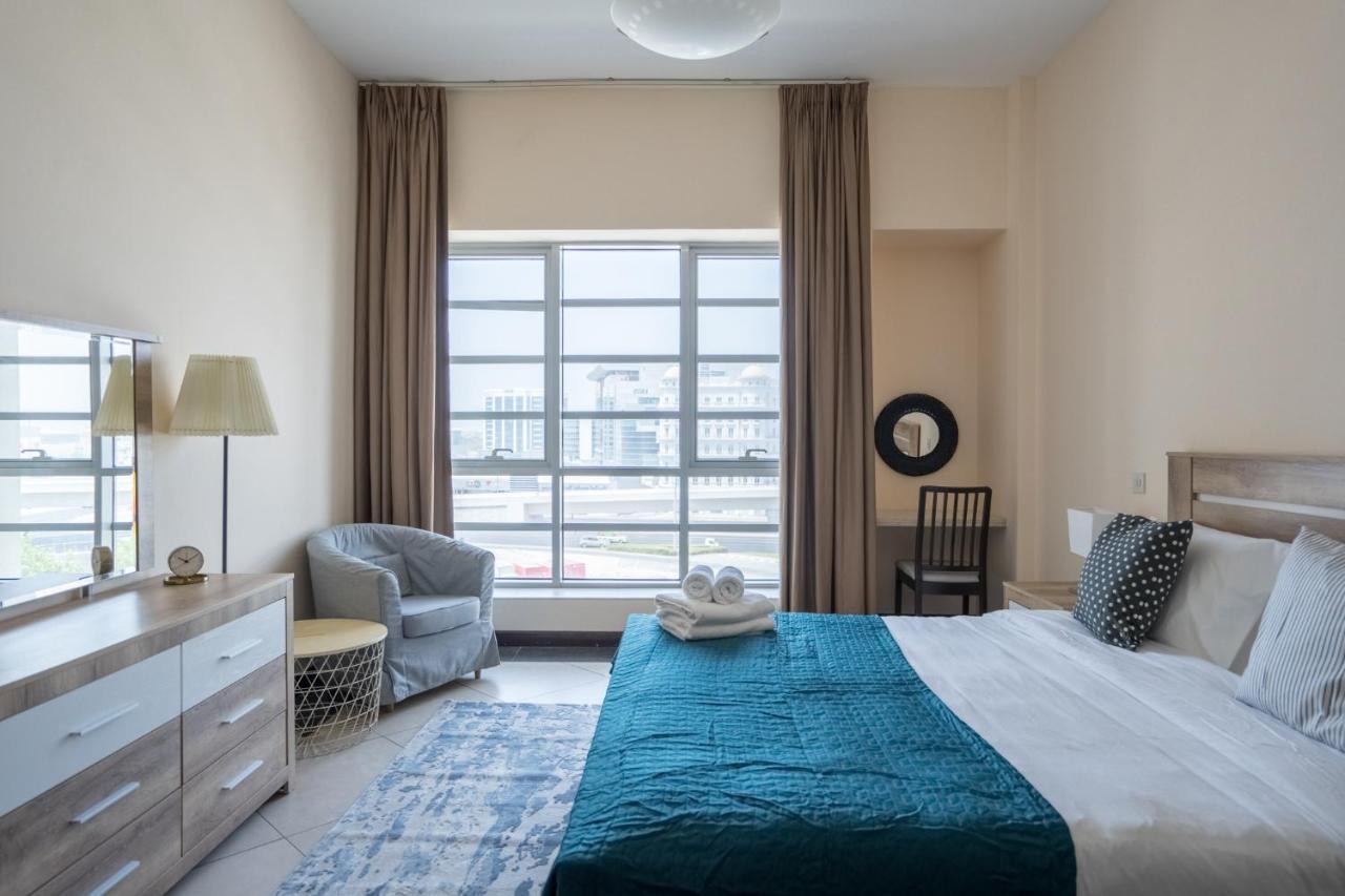 Daire Higuests - Incredible Views In Deira 5-min To Airport