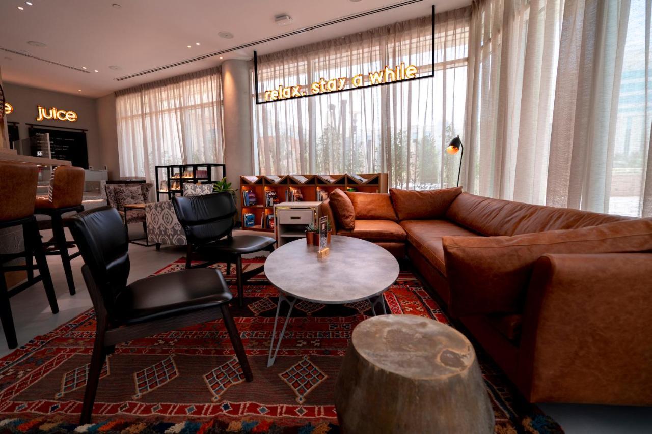 Hotel Copthorne Airport 3*