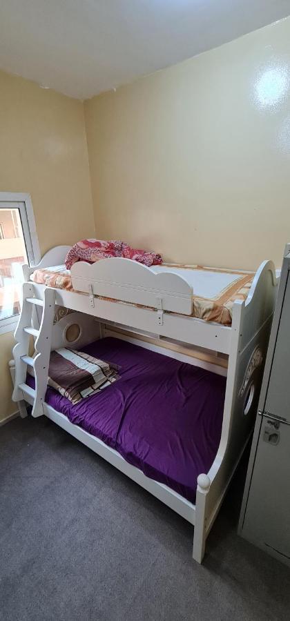 Hostel Hostel, Bedspace And Backpackers *