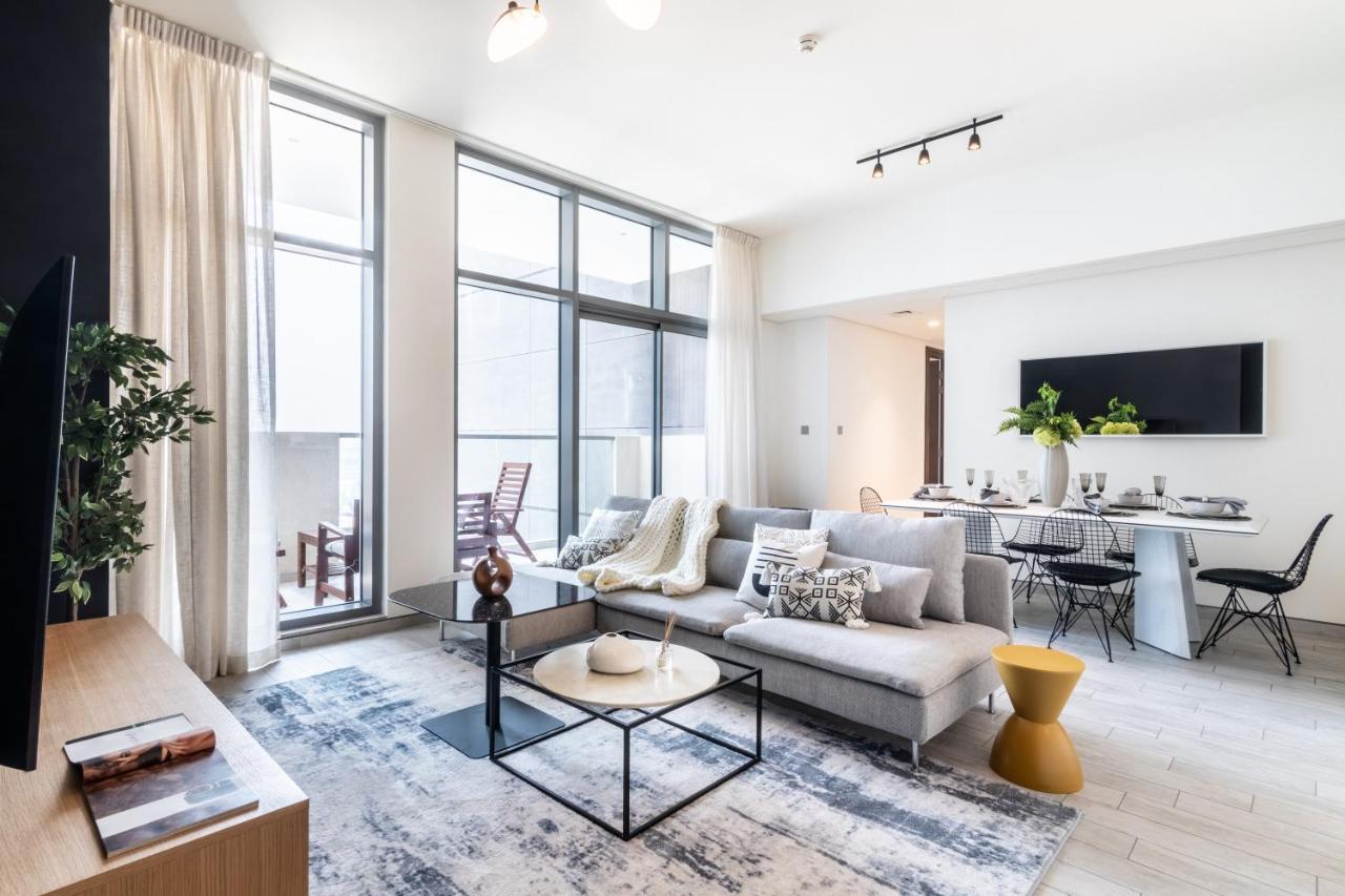 Eden's Homes & - Millennium Atria Residences Apartamento