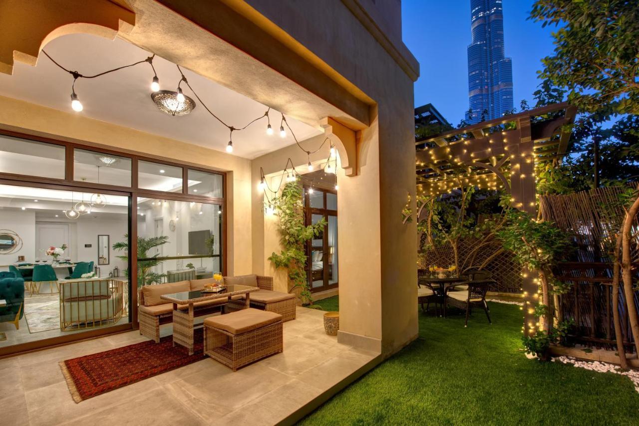Durrani Homes - Arabian Luxury At Souk Al Bahar Besides Burj Khalifa & Mall Apartment *