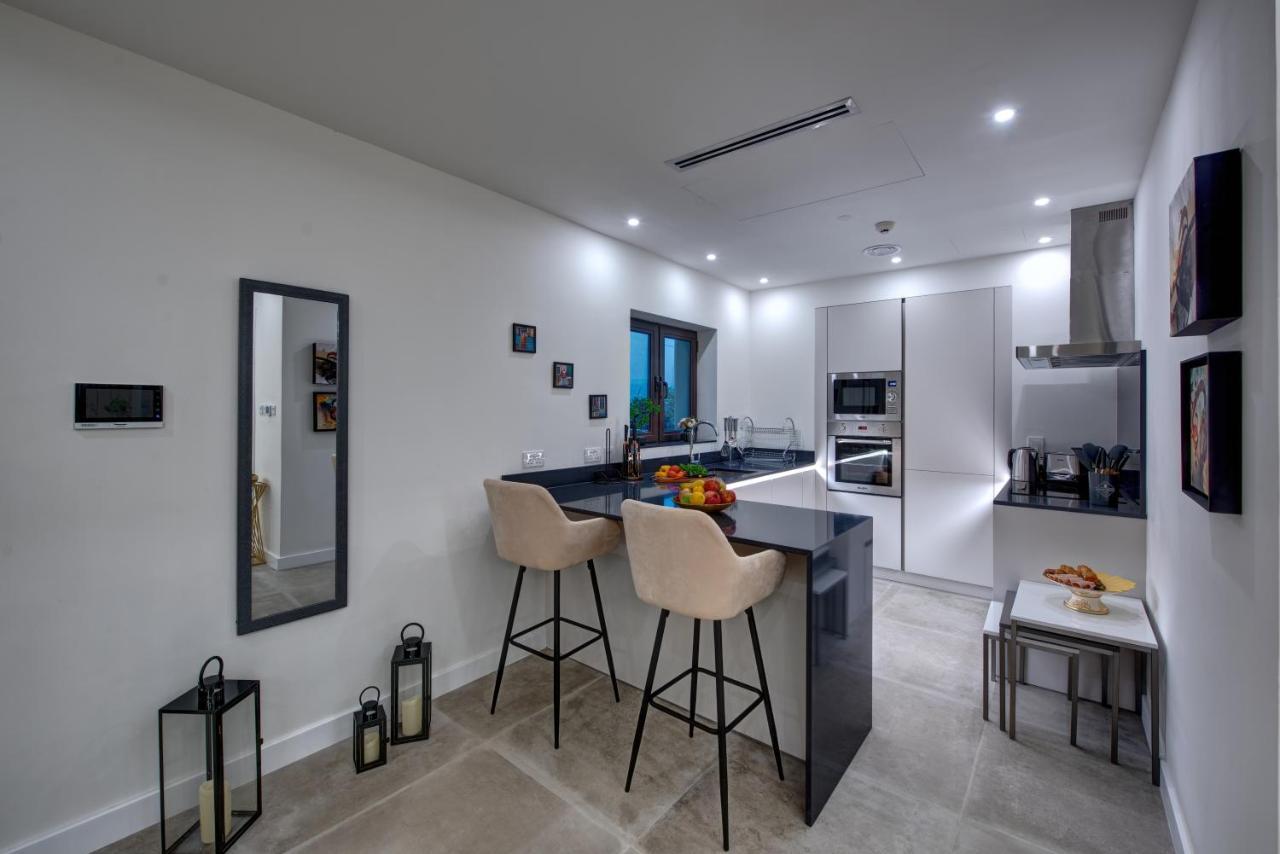 Durrani Homes - Arabian Luxury At Souk Al Bahar Besides Burj Khalifa & Mall * Dubai