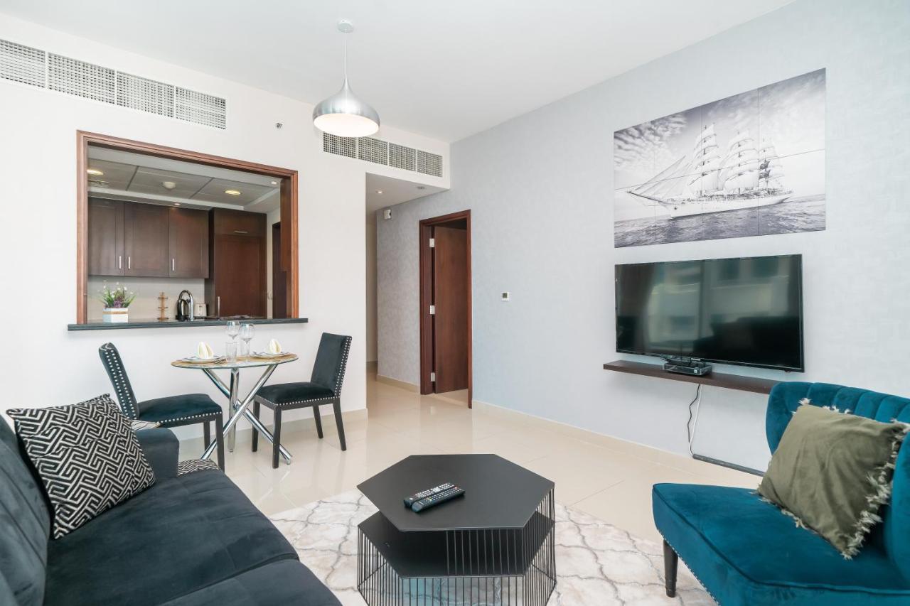 Bellavista - Sophisticated - 2 Bedroom - 29 Boulevard - Burj Khalifa & Fountain View Apartment Dubai