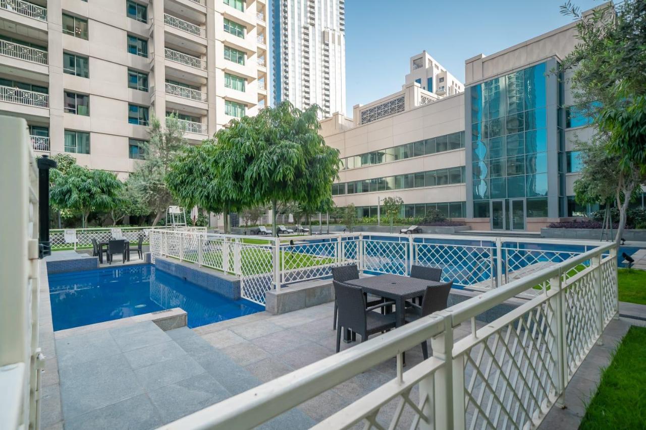 Bellavista - Sophisticated - 2 Bedroom - 29 Boulevard - Burj Khalifa & Fountain View Apartment