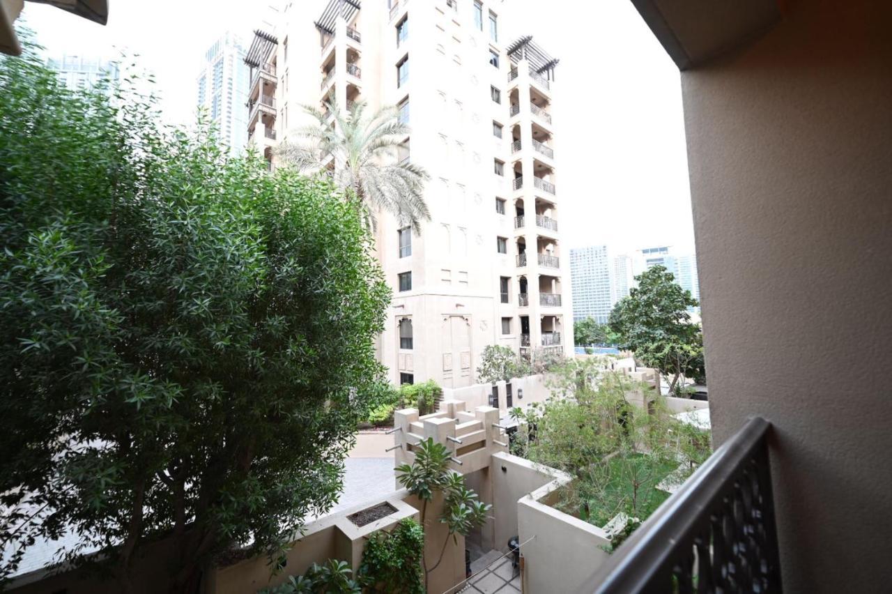 Newly Furnished. Cozy Apartment. Quite Location. Apartamento