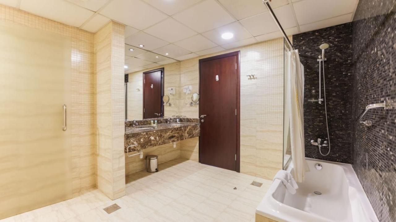 Aparthotel Residences - Serviced Al Barsha 2*