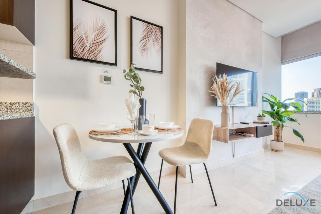 Calm At Sky Gardens Difc By Deluxe Homes Apartment *