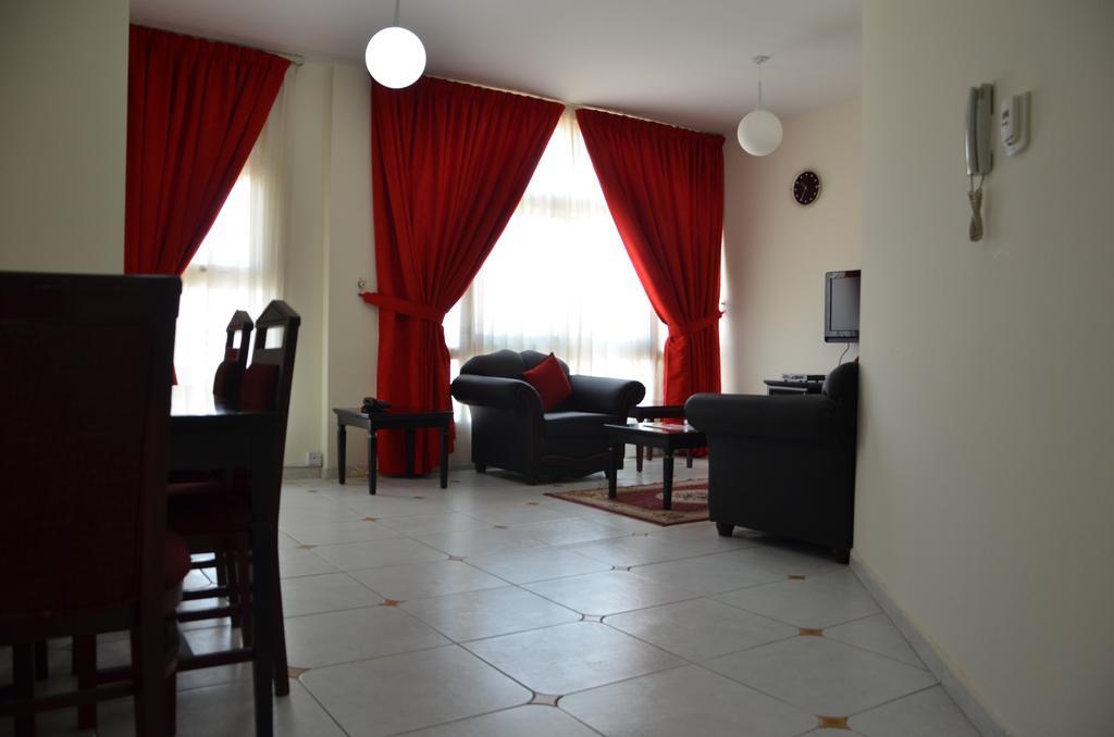 Aparthotel High End 3*