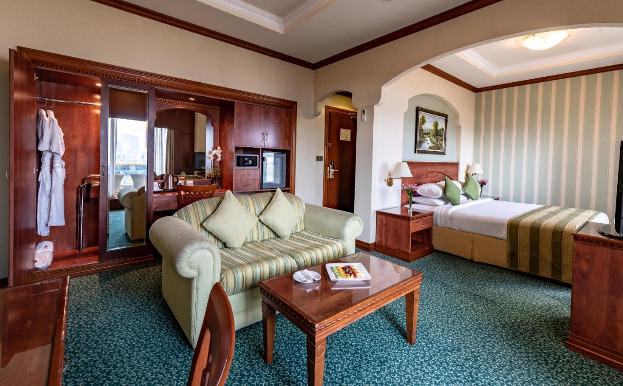 Riviera 4* Dubai