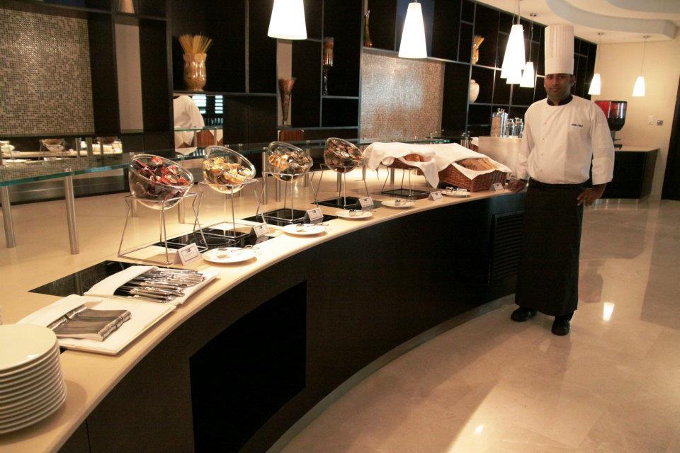 Hotel Express Airport By Ihg 3*