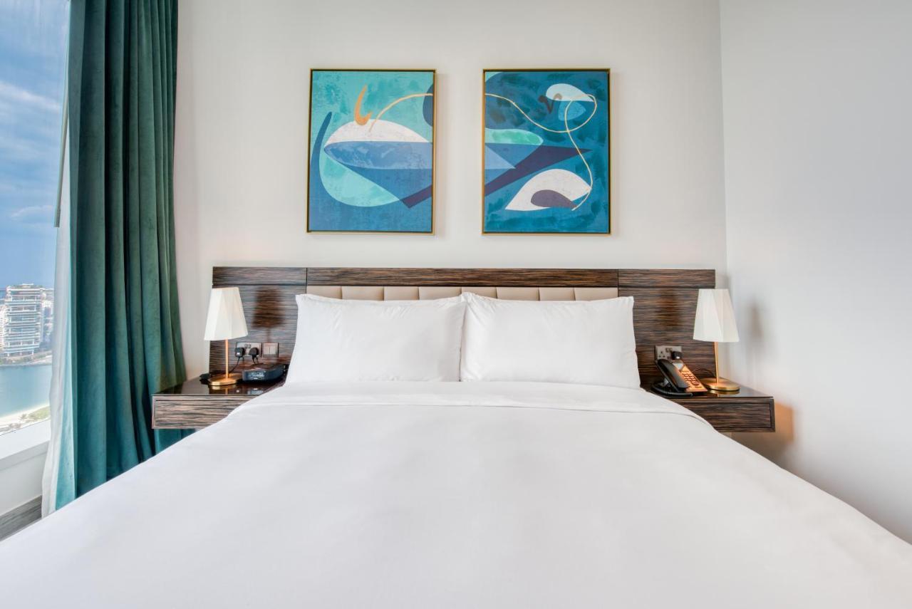 Avani Palm View Luxury *