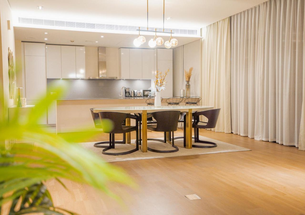 Nasma Luxury Stays - Walk Apartment *
