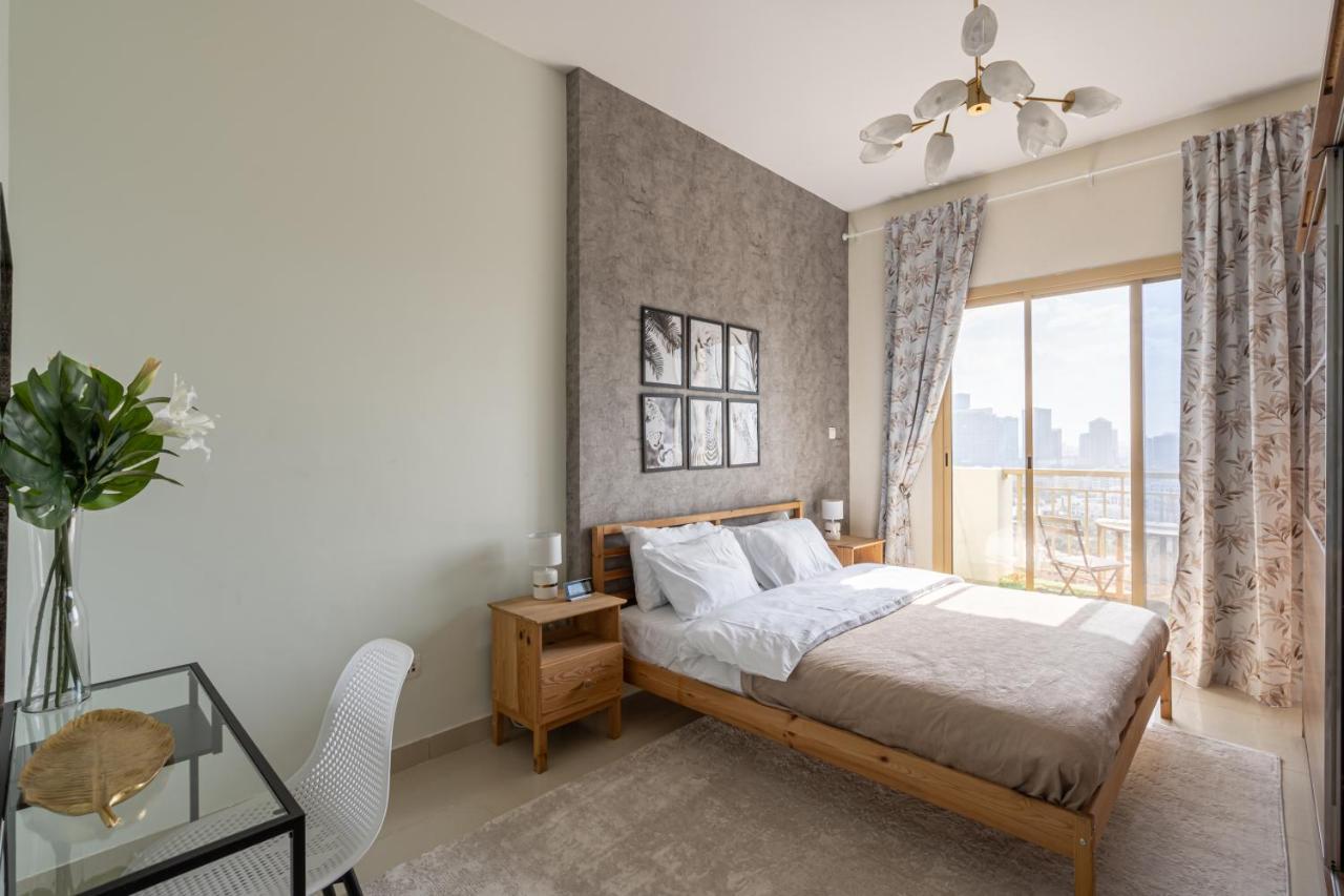 Higuests - Luxurious 1br With Balcony In Jvc Apartment Dubai