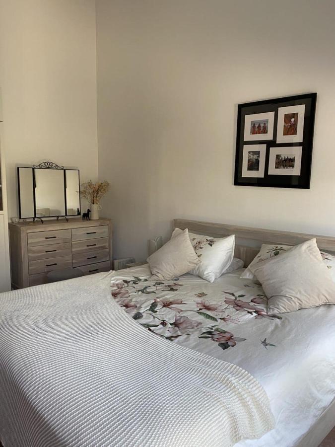 Bed & Breakfast Cherrywood House