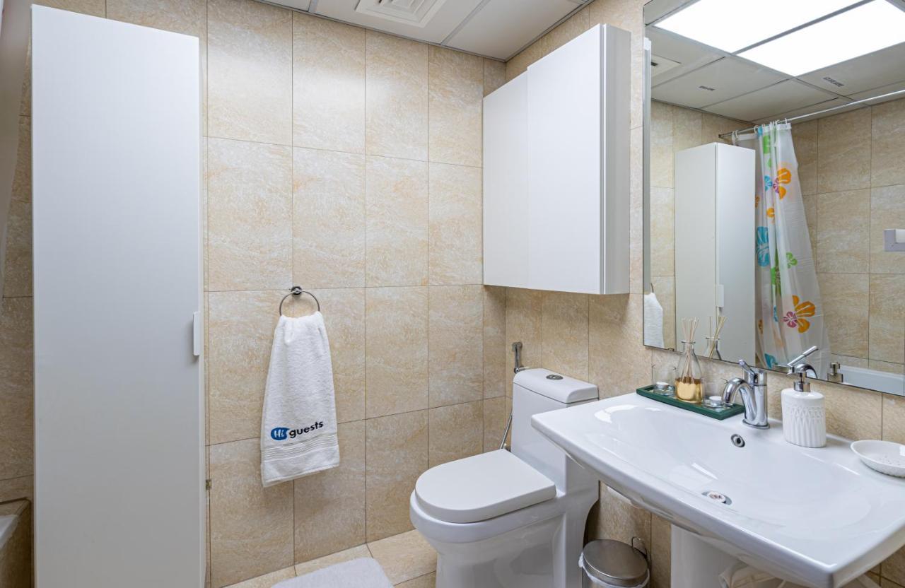 Higuests - Luxurious 1br With Balcony In Jvc *