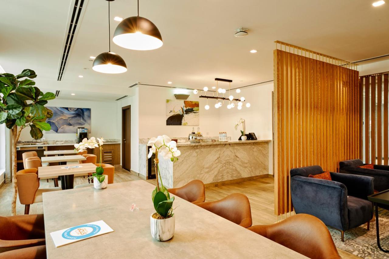 Citymax Business Bay Hotel 4*